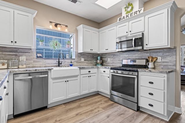 13003 Sweetbriar Ct, Auburn, CA 95603