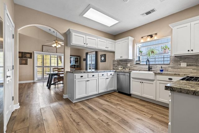 13003 Sweetbriar Ct, Auburn, CA 95603