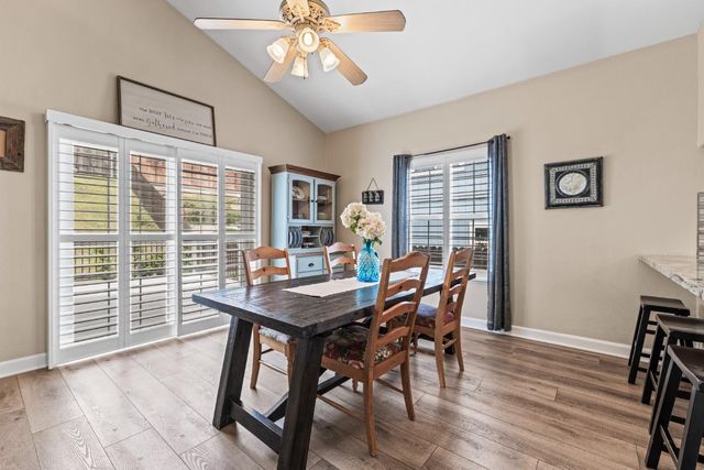 13003 Sweetbriar Ct, Auburn, CA 95603