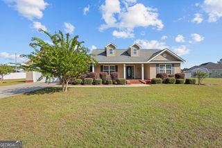 143 Caleb Circle, Jesup, GA 31545