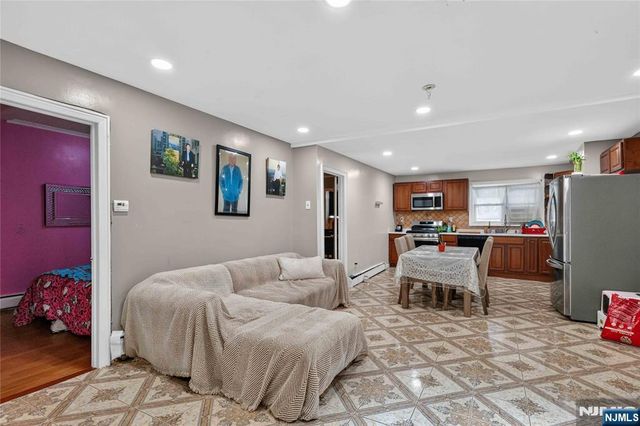 358 Broadway 2, Bayonne, NJ 07002