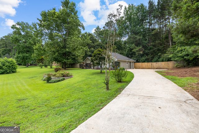 100 Colorado Court, Lagrange, GA 30240