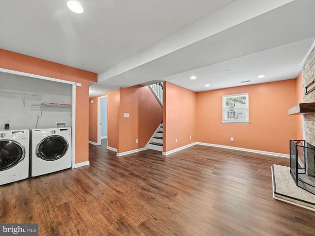 5570 ROWSER DR, Woodbridge, VA 22193