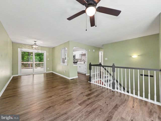 5570 ROWSER DR, Woodbridge, VA 22193