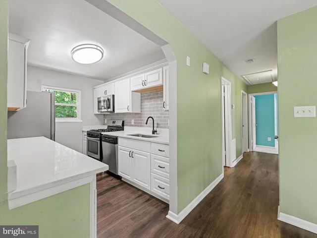 5570 ROWSER DR, Woodbridge, VA 22193