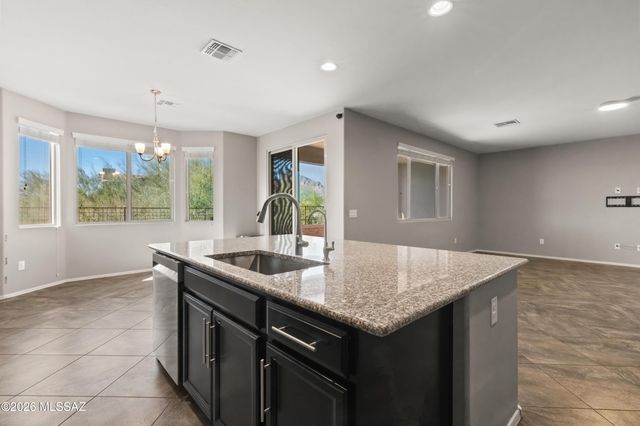 3156 S Three D Court, Tucson, AZ 85713