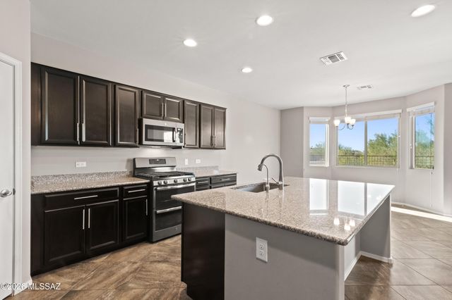 3156 S Three D Court, Tucson, AZ 85713