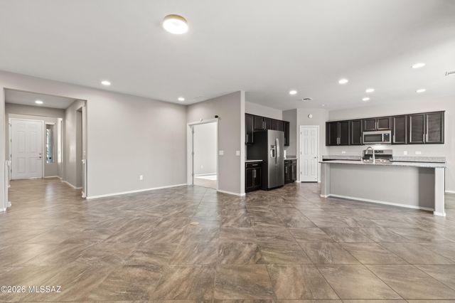 3156 S Three D Court, Tucson, AZ 85713