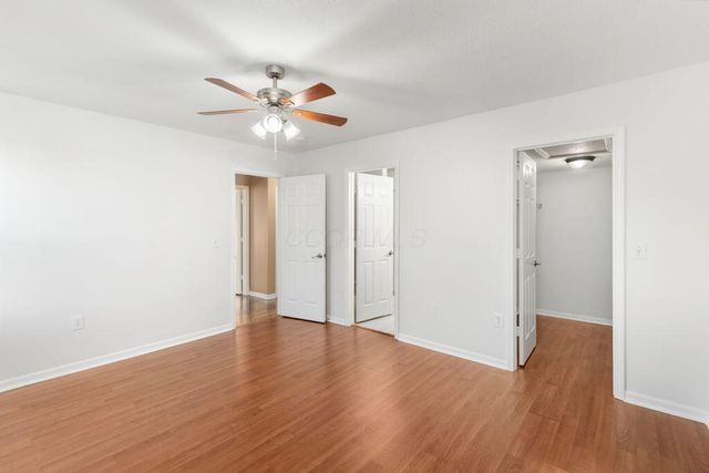 545 Chardonnay Lane, Lewis Center, OH 43035
