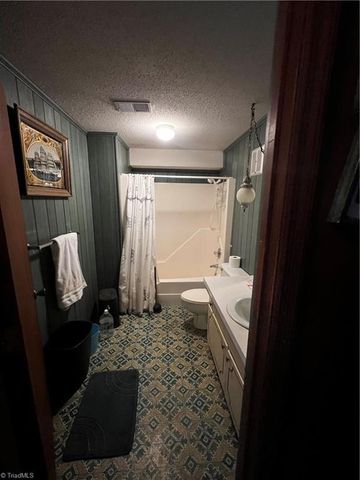 578 Lawrence Ridge, Lewisville, NC 27023