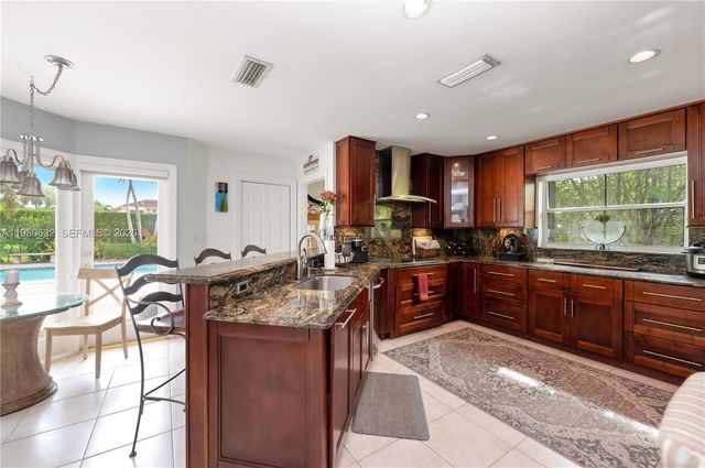 16701 SW 84th Court, Palmetto Bay, FL 33157