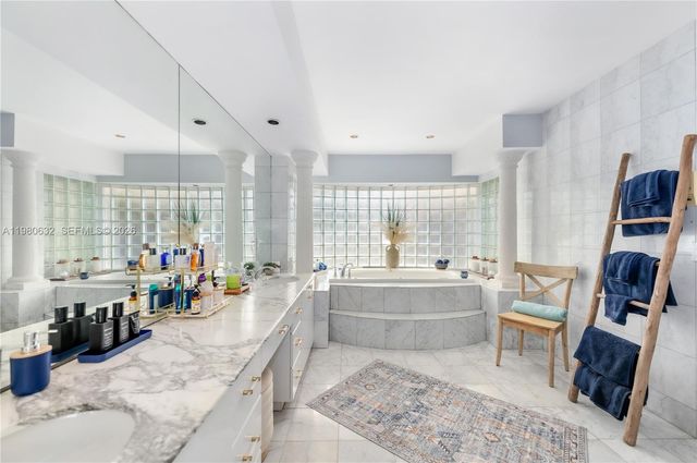 16701 SW 84th Court, Palmetto Bay, FL 33157