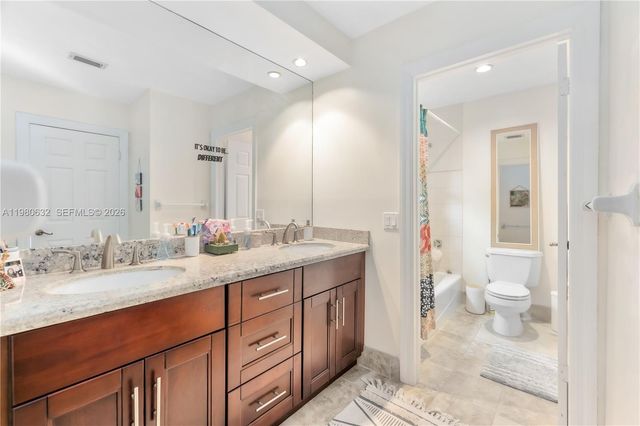 16701 SW 84th Court, Palmetto Bay, FL 33157