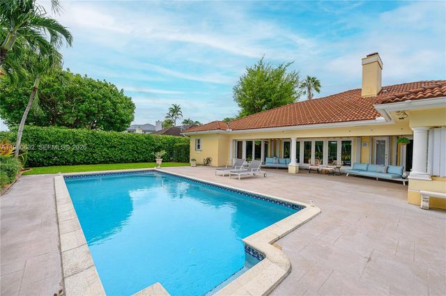 16701 SW 84th Court, Palmetto Bay, FL 33157