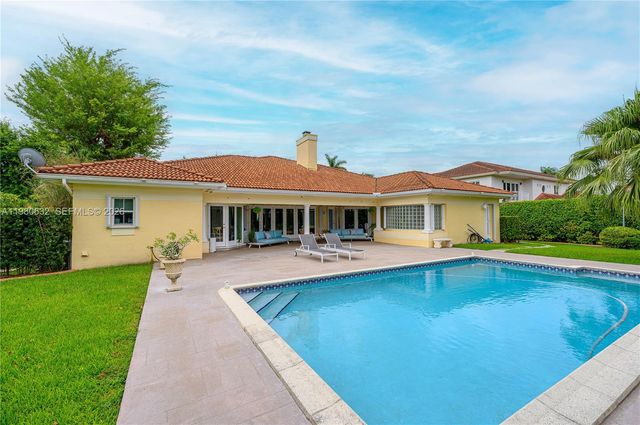 16701 SW 84th Court, Palmetto Bay, FL 33157