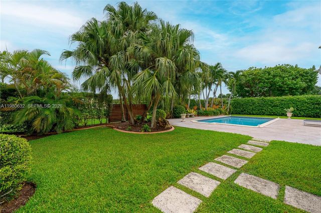 16701 SW 84th Court, Palmetto Bay, FL 33157