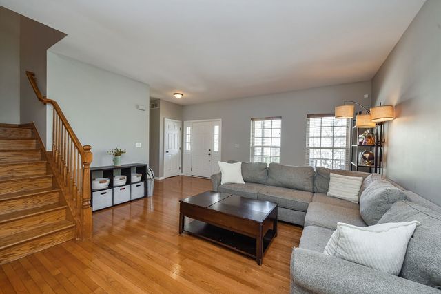 0N436 Taylor Drive, Geneva, IL 60134