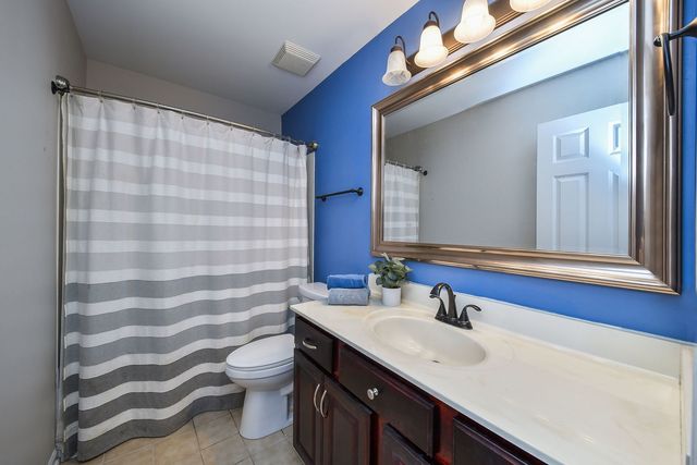 0N436 Taylor Drive, Geneva, IL 60134