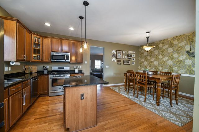 0N436 Taylor Drive, Geneva, IL 60134