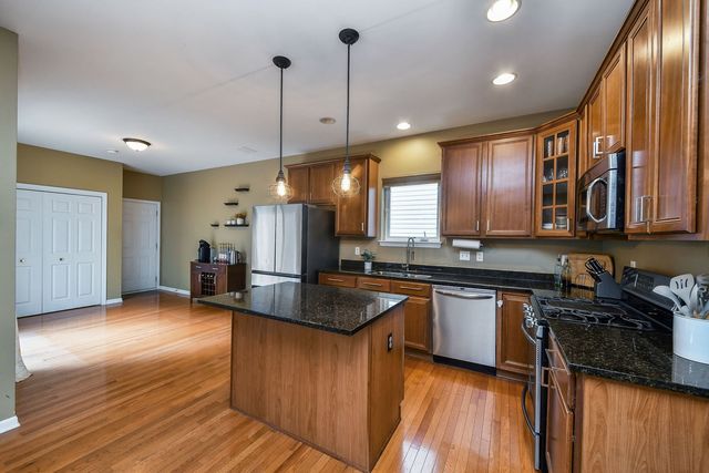 0N436 Taylor Drive, Geneva, IL 60134