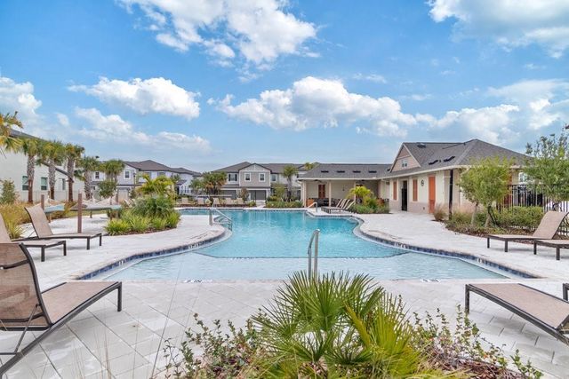 8241 CORNER PINE WAY, New Port Richey, FL 34655