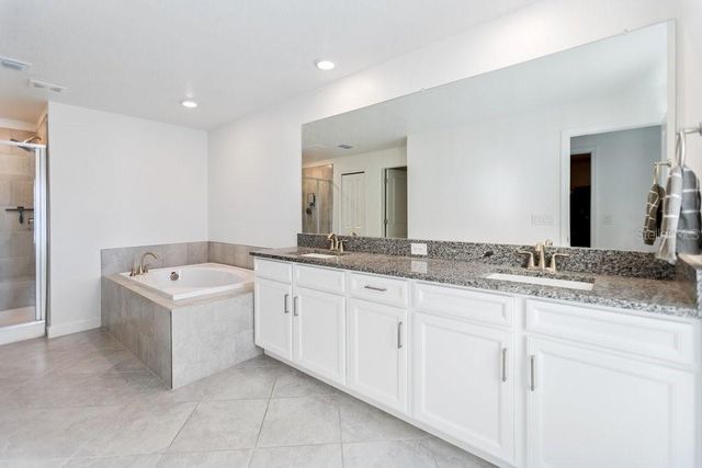 8241 CORNER PINE WAY, New Port Richey, FL 34655