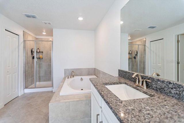 8241 CORNER PINE WAY, New Port Richey, FL 34655