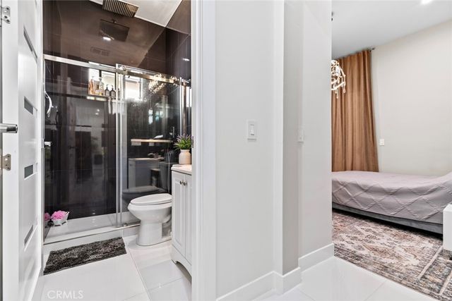 1918 N Maple, Burbank, CA 91505