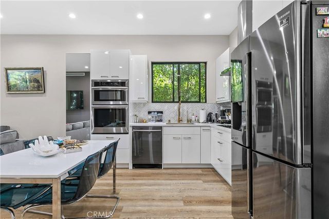 1918 N Maple, Burbank, CA 91505