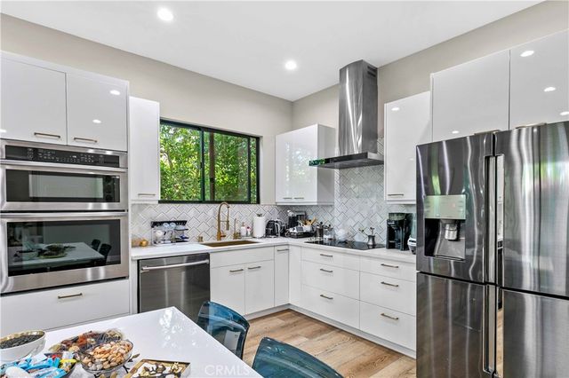 1918 N Maple, Burbank, CA 91505