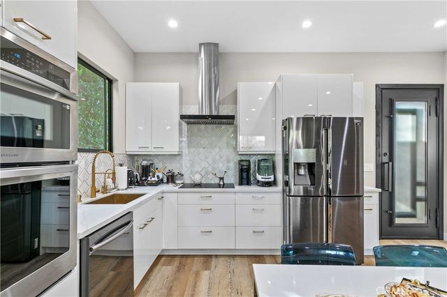 1918 N Maple, Burbank, CA 91505