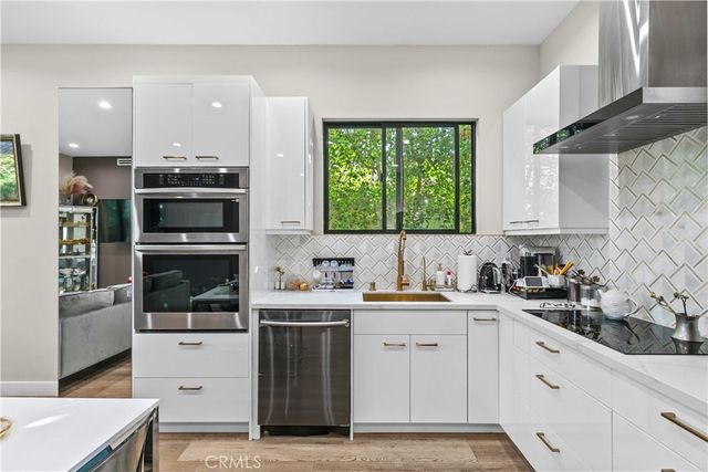 1918 N Maple, Burbank, CA 91505