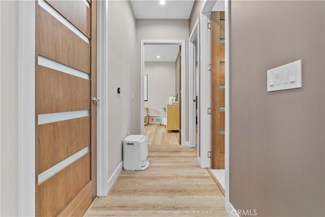 1918 N Maple, Burbank, CA 91505