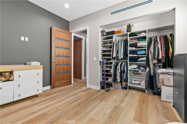 1918 N Maple, Burbank, CA 91505