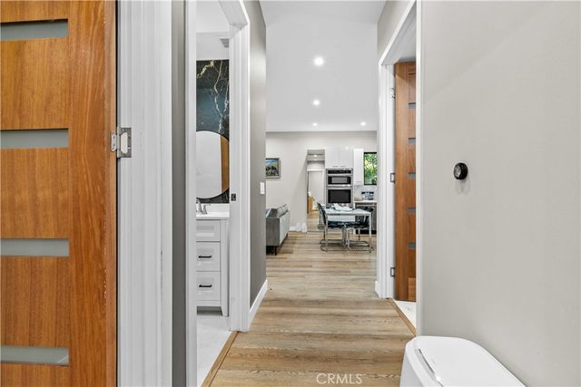 1918 N Maple, Burbank, CA 91505