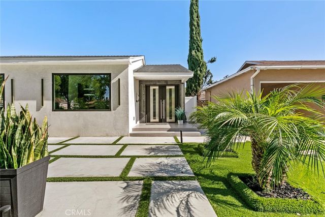 1918 N Maple, Burbank, CA 91505