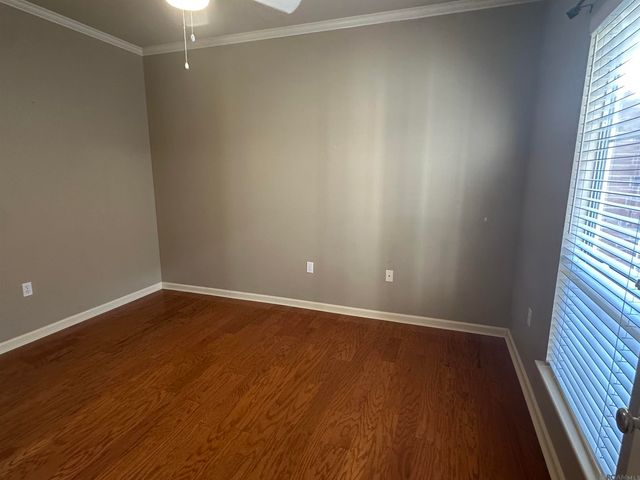 5820 Glen Cove Dr, Baton Rouge, LA 70809