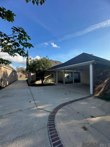 5820 Glen Cove Dr, Baton Rouge, LA 70809