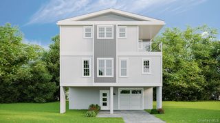 33 Farrell Street, Long Beach, NY 11561