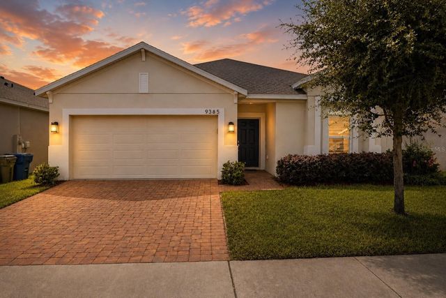 9385 LA SALLE STREET, Groveland, FL 34736