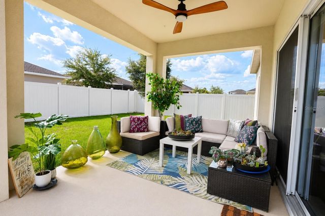 9385 LA SALLE STREET, Groveland, FL 34736