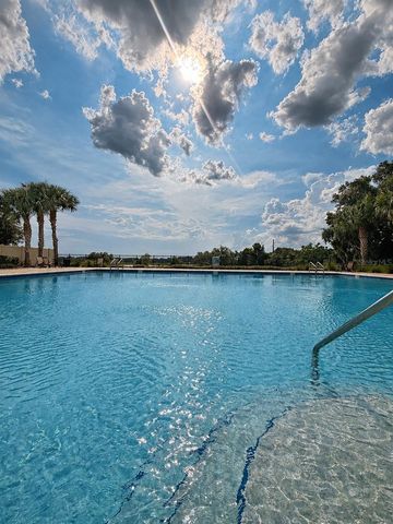 9385 LA SALLE STREET, Groveland, FL 34736