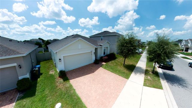 9385 LA SALLE STREET, Groveland, FL 34736