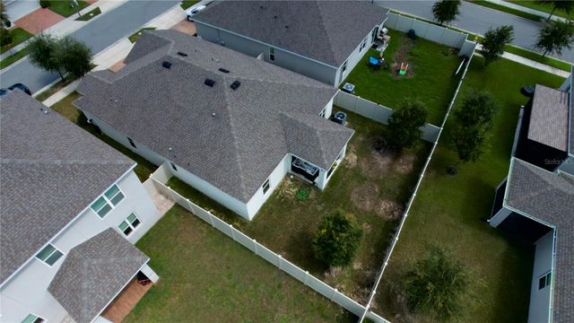 9385 LA SALLE STREET, Groveland, FL 34736