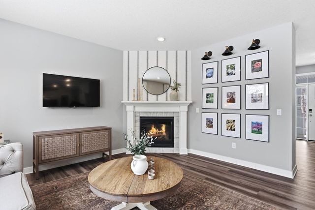 1241 Maple Lane, Carver, MN 55315