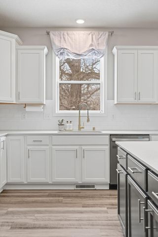 1241 Maple Lane, Carver, MN 55315