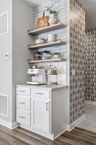 1241 Maple Lane, Carver, MN 55315