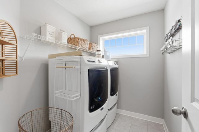 1241 Maple Lane, Carver, MN 55315