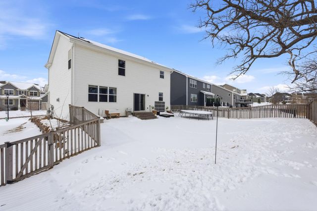 1241 Maple Lane, Carver, MN 55315