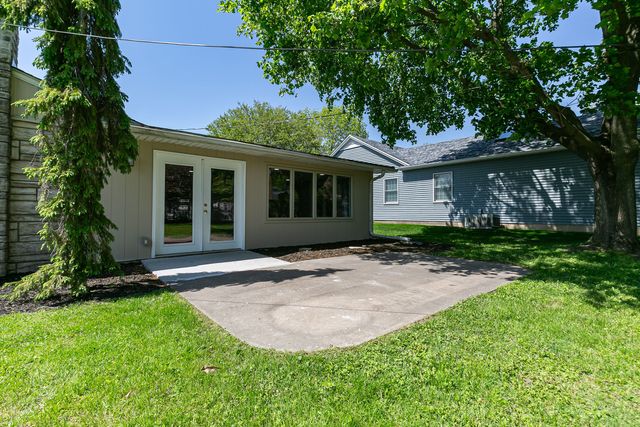 2908 26th Street, Moline, IL 61265